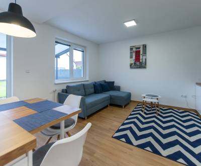 Amazing 1bdr apt 49m2, with terrace, garden and parking