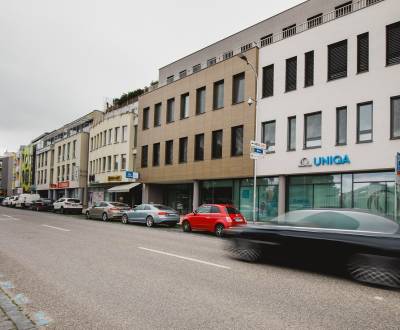 RENT offices - city center with garage parking