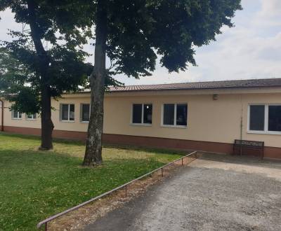 Sale Storehouses and Workshops, Storehouses and Workshops, Komárno, Sl