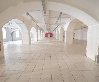 Rent Commercial premises, Commercial premises, Cintorínska, Bratislava