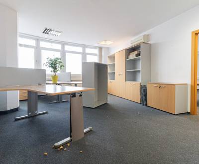  Air-conditioned office premises for rent in Bratislava