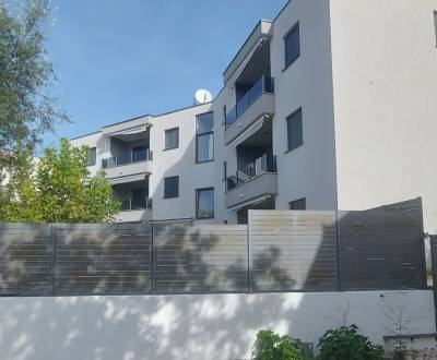 CROATIA - 4-room furnished apartment in a new building - ROGOZNICA