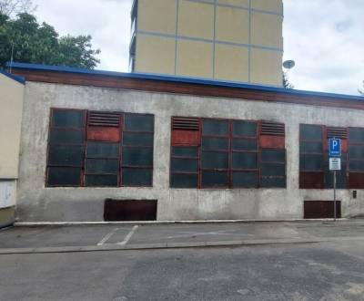 Sale Building, Building, Námestie Slobody, Banská Bystrica, Slovakia