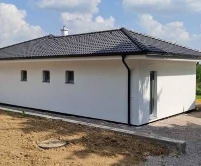 Novostavba rodinného domu Čaradice