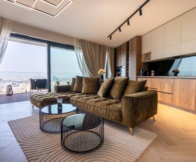 GRAND KOLIBA - Luxusný zariadený byt s panoramatickým výhľadom