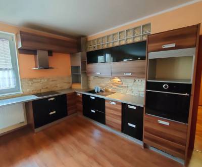 Rent Two bedroom apartment, Two bedroom apartment, Alexandra Rudnaya, 