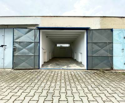 Sale Garage, Garage, Mládežnícka, Trenčín, Slovakia