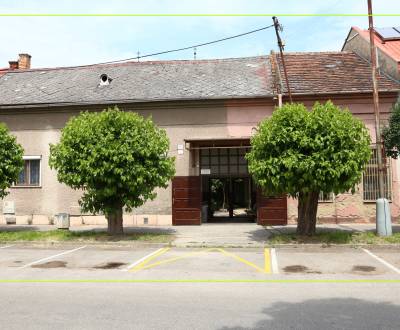 Sale Building, Building, Komárno, Slovakia