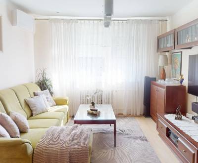 Sale Two bedroom apartment, Two bedroom apartment, Štúrova, Hlohovec, 