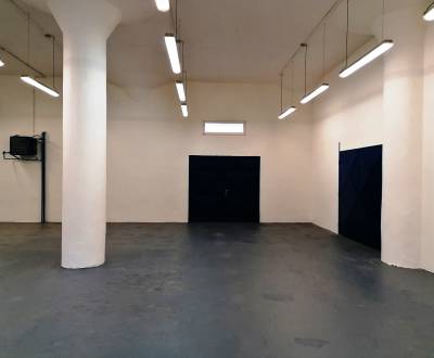 Rent Storehouses and Workshops, Storehouses and Workshops, Priekopa, M