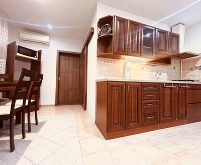 Rent Two bedroom apartment, Two bedroom apartment, Jana A. Komenského,