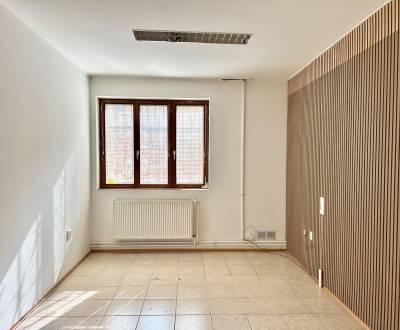 Rent Offices, Offices, Hlavná, Trnava, Slovakia