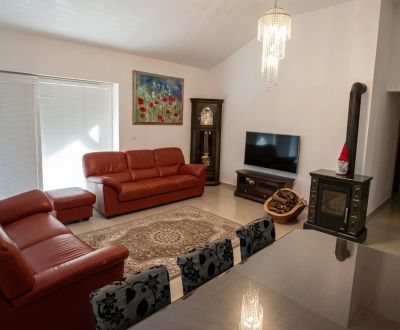 Luxurious Family Home with Modern Amenities in Dolná Krupá