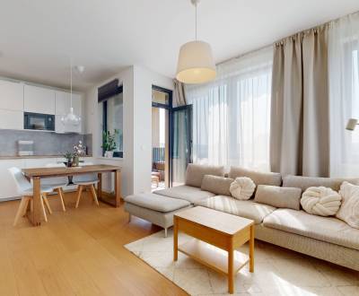 Modern 2-room apartment in premium Zuckermandel project