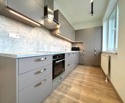 Sale Two bedroom apartment, Two bedroom apartment, Zlatovská, Trenčín,