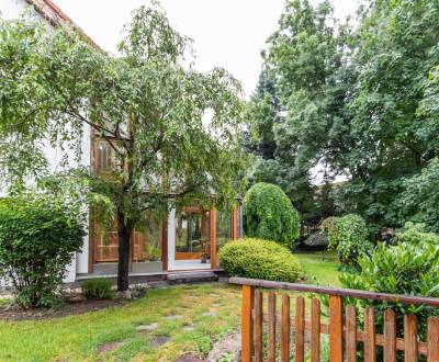 Beautiful family house with a large garden below Pajštún