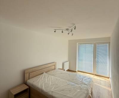 Rent One bedroom apartment, One bedroom apartment, Hurbanova, Poprad, 