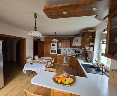 Sale Four+ bedroom apartment, Four+ bedroom apartment, Pezinská, Pezin