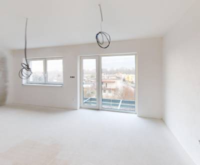 Sale Three bedroom apartment, Three bedroom apartment, Levice, Slovaki