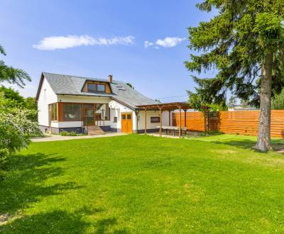 Family house 250m2 with large garden, Wolfsthal