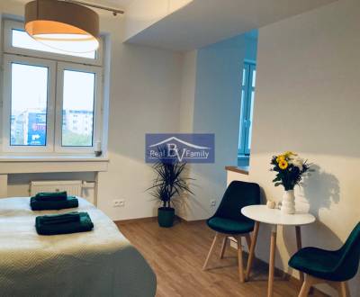 Rent Single studio, Single studio, Špitálska, Bratislava - Staré Mesto