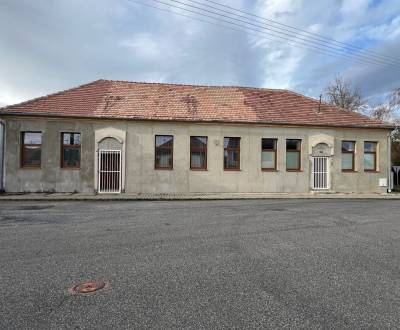 Sale Commercial premises, Commercial premises, Bratislavská, Skalica, 