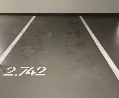 Parking lot in Sky Park