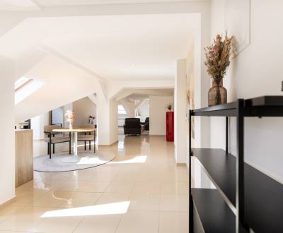 Rent Two bedroom apartment, Two bedroom apartment, Štefánikova trieda,