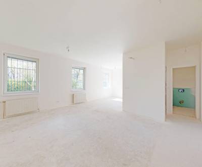 Sale Offices, Offices, Šustekova, Bratislava - Petržalka, Slovakia