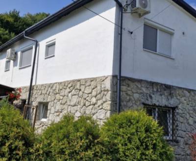 SALE of a 1 and 1/2 room apartment, Holloháza, Hungary