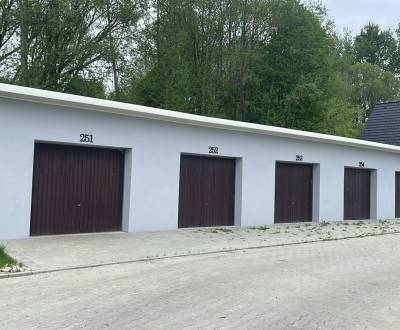 Sale Garage, Garage, Liptovský Mikuláš, Slovakia