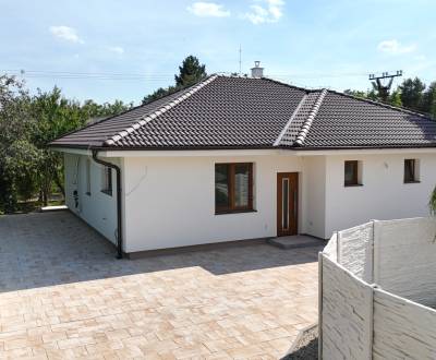 Sale Family house, Family house, Roľnícka, Bratislava - Vajnory, Slova