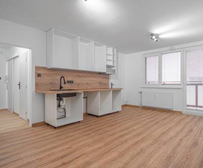 Sale Studio, Studio, Drobného, Bratislava - Dúbravka, Slovakia