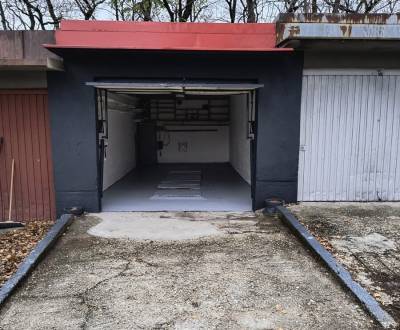 Sale Garage, Garage, Púpavová, Bratislava - Karlova Ves, Slovakia