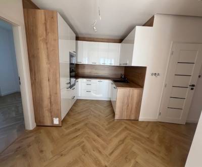 Sale Three bedroom apartment, Three bedroom apartment, Drotárska cesta
