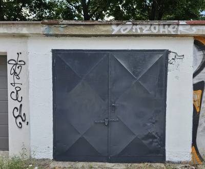 Sale Garage, Garage, Kukučínova, Bratislava - Nové Mesto, Slovakia