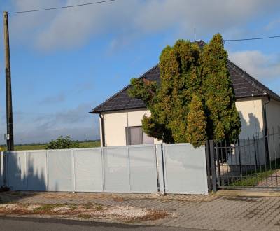 Charming Family Home in Quiet Šulekovo Near Hlohovec