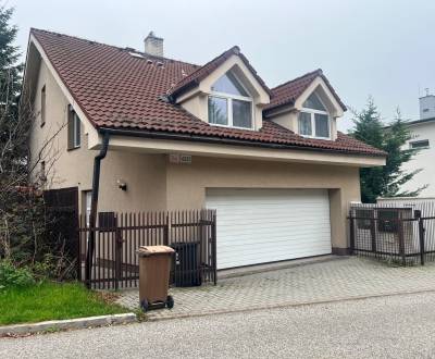 Sale Family house, Family house, Mozartova, Bratislava - Staré Mesto, 