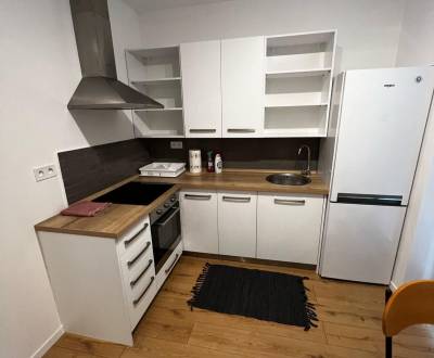 Rent One bedroom apartment, One bedroom apartment, Brečtanová, Galanta