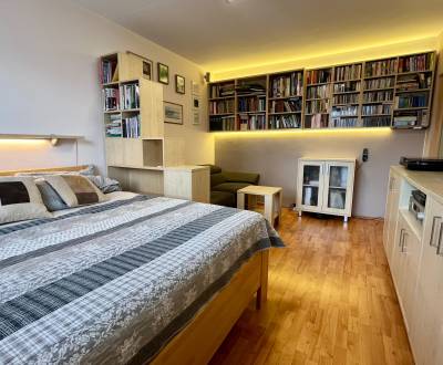 Sale Two bedroom apartment, Two bedroom apartment, Ždiarska, Košice - 