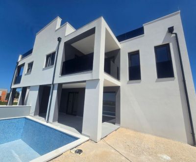 Sale Family house, Family house, Vrsi, Vrsi, Croatia