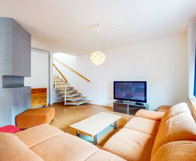 Sale Four+ bedroom apartment, Four+ bedroom apartment, Klemensova, Bra