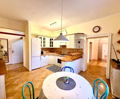 Rent Three bedroom apartment, Three bedroom apartment, Brnianska, Brat