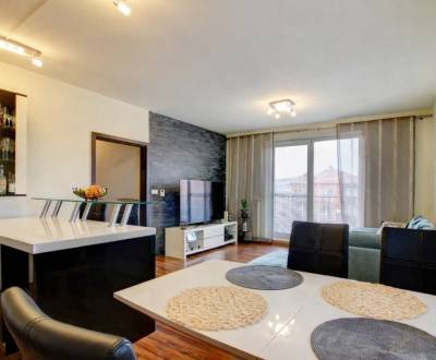 Sale Four+ bedroom apartment, Four+ bedroom apartment, Krajinská, Brat