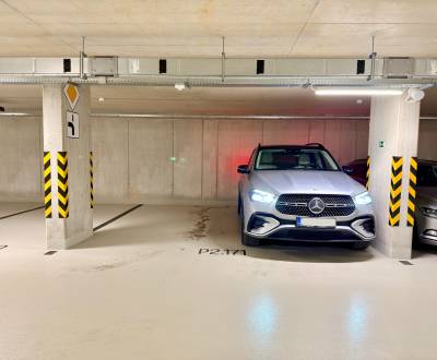 Sale Garage, Garage, Košická, Bratislava - Ružinov, Slovakia