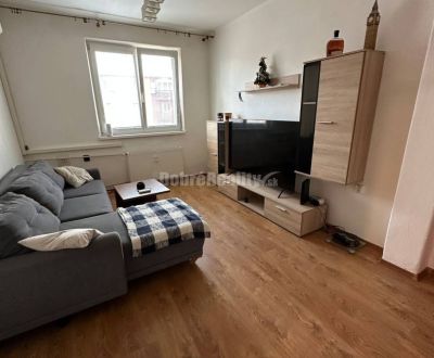 Sale Two bedroom apartment, Two bedroom apartment, Na lúkach, Levice, 