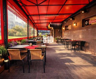 Sale Building, Building, Čadca, Slovakia