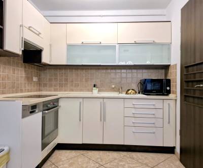 Rent Two bedroom apartment, Two bedroom apartment, Bem apo utca, Moson