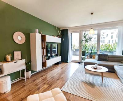 Rent One bedroom apartment, One bedroom apartment, Strážovská, Košice 