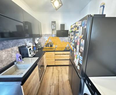 Sale Two bedroom apartment, Two bedroom apartment, Nové Zámky, Nové Zá